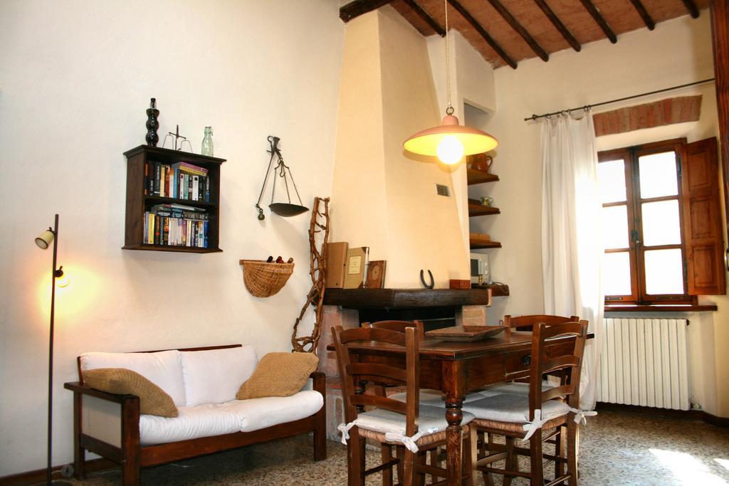 Agriturismo Poggio Salvi سوفيتشيلي الغرفة الصورة